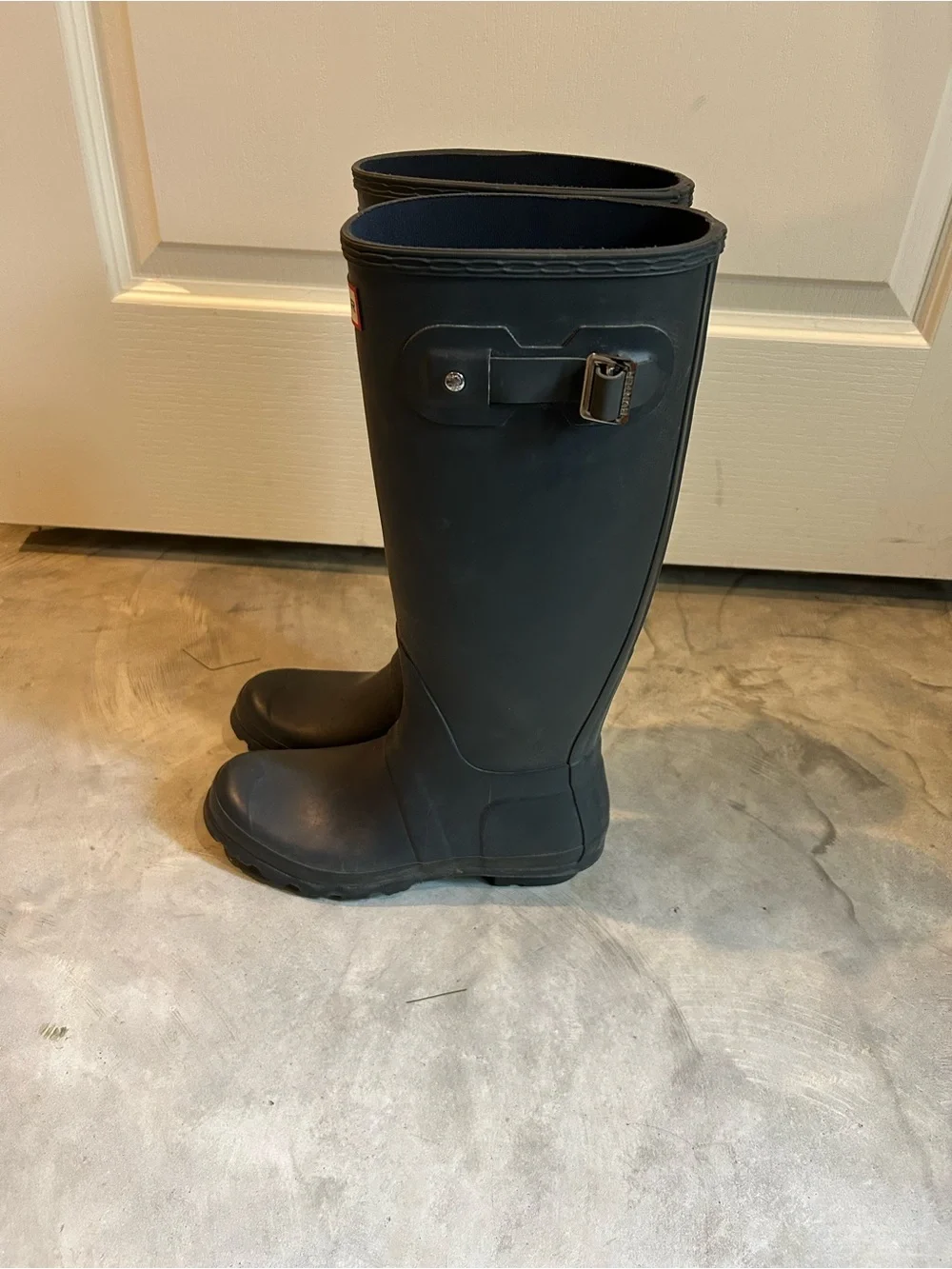 Hunter Tall Rubber Rain Boots in Gray.